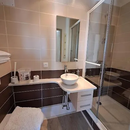 Chez Christine Et Fabrice Apartment Font-Romeu-Odeillo-Via Exterior photo