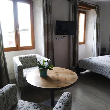 Chez Christine Et Fabrice Apartment Font-Romeu-Odeillo-Via Exterior photo